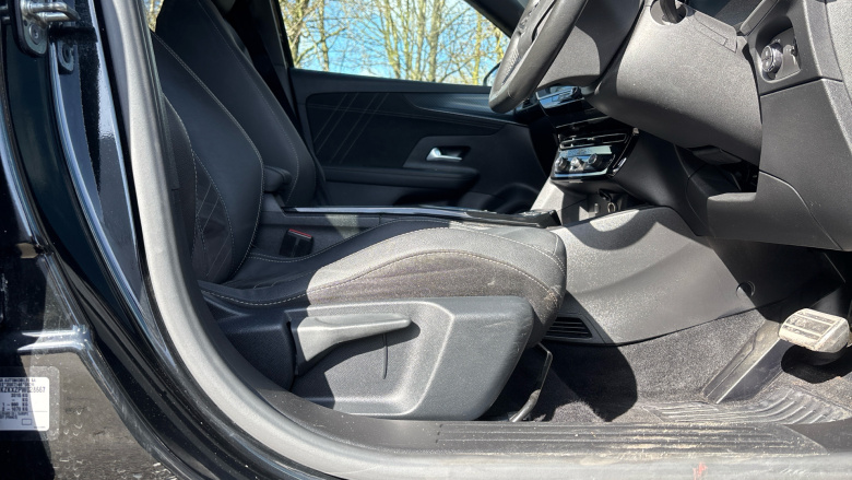 Vauxhall Mokka 100kW Ultimate 50kWh 5dr Auto Electric Hatchback